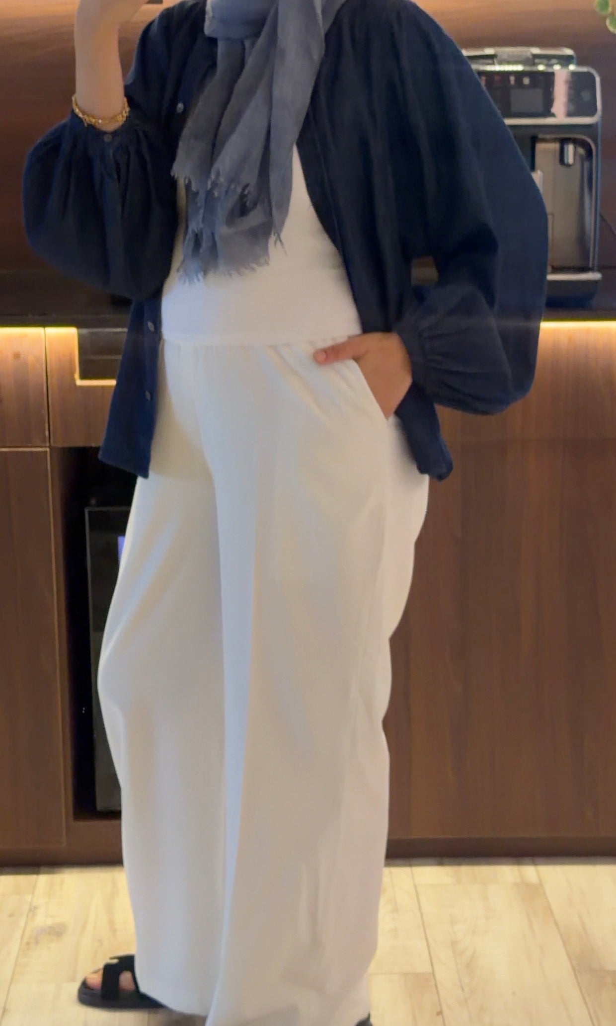 MAMA black trousers