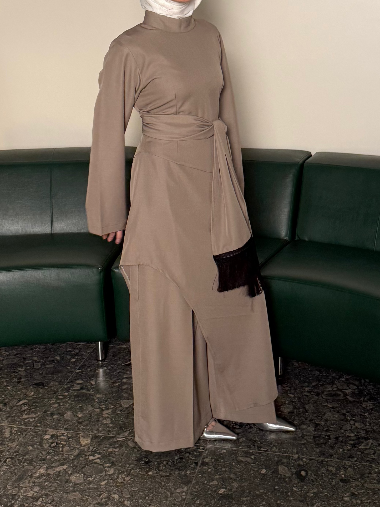 Modern drape set