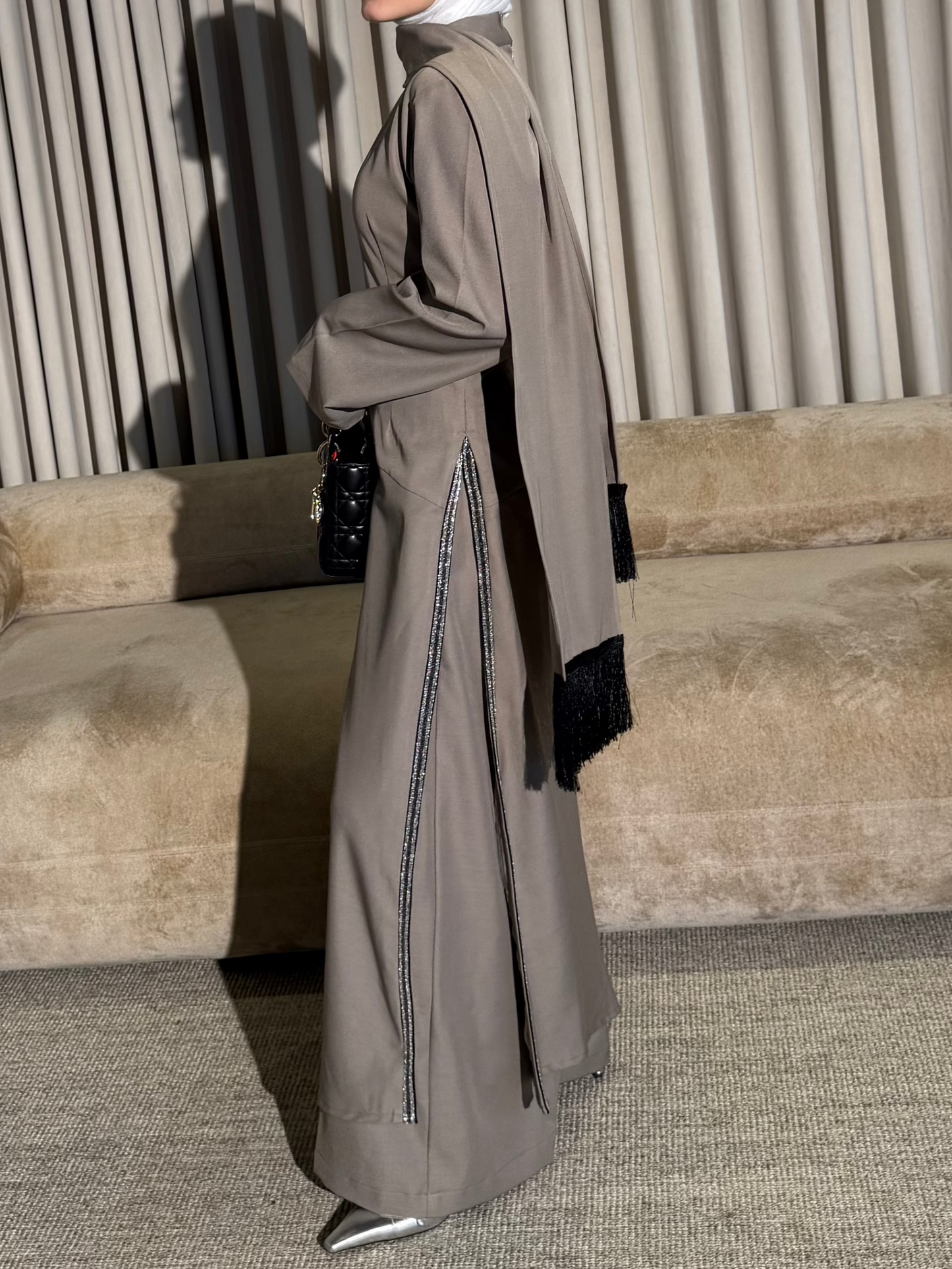 Modern drape set