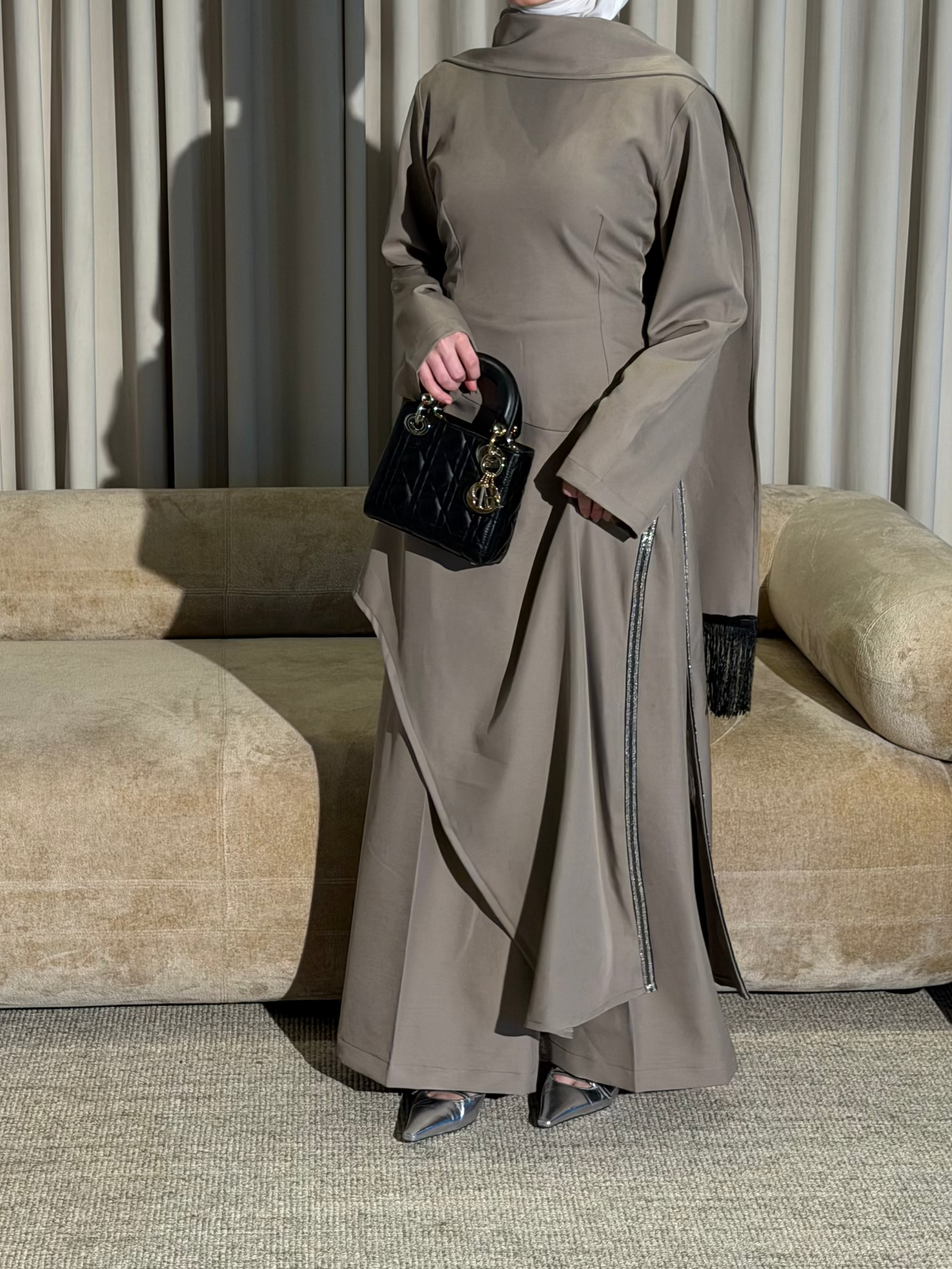 Modern drape set