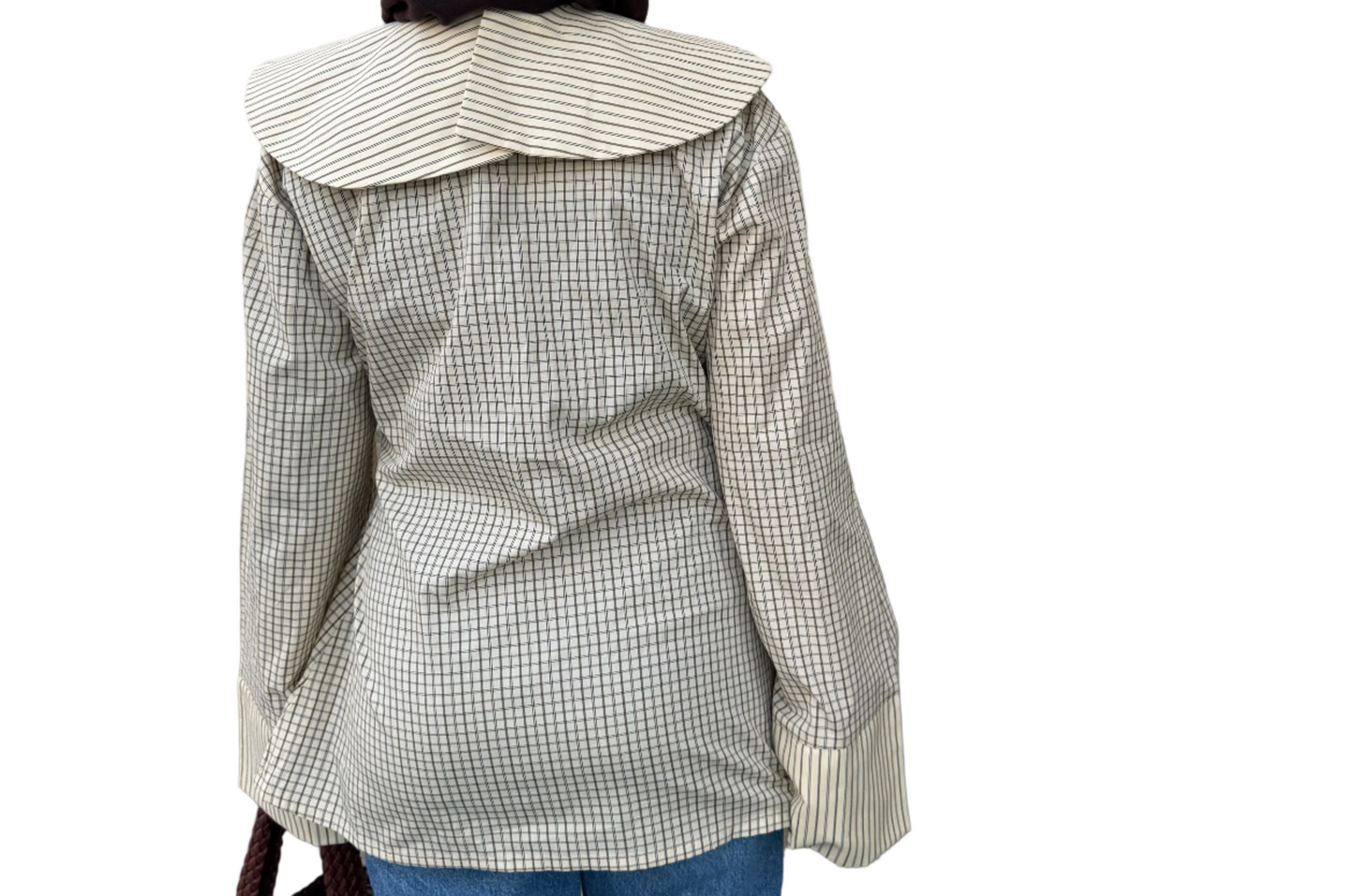 Checkered oversized collar blouse
