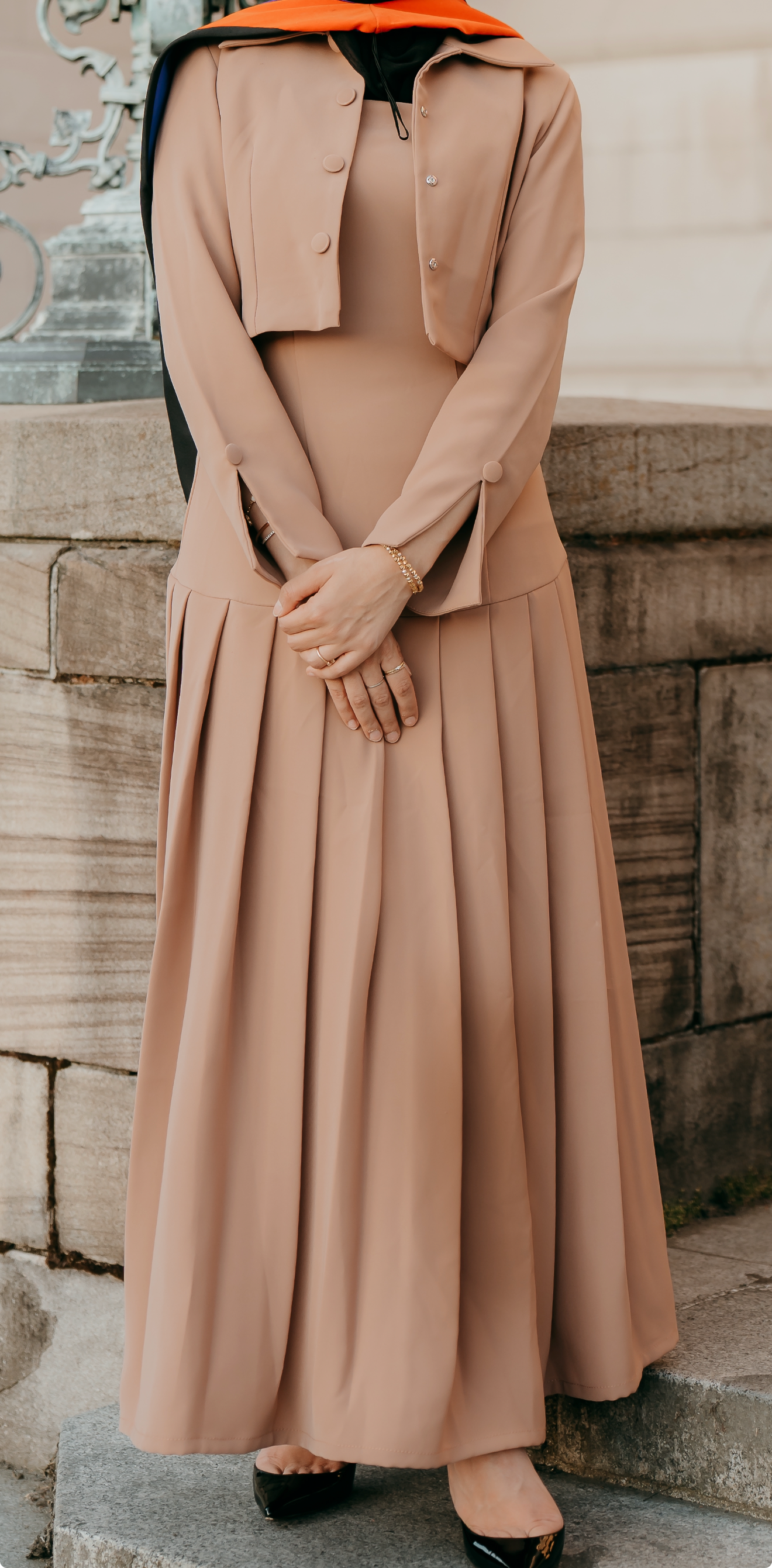 Pleated dress with cropped blazer